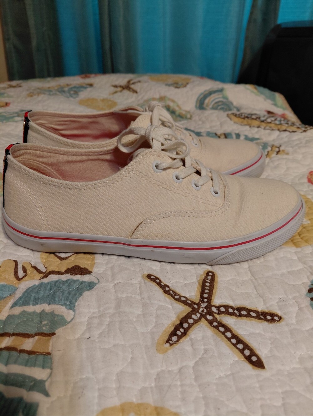 Tory Burch Beige/ Khaki Murray 38938 Sneakers size 7.5